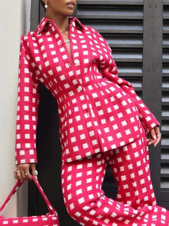 Structured checkered set | Fluid fabric & Fitted waist | Audacious and modern