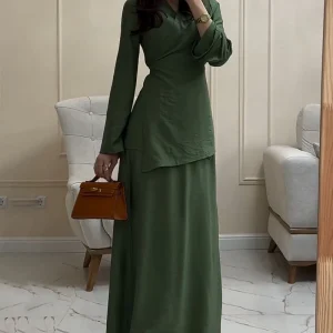 Ensemble Vert foncé | Lin | Élégance Naturelle & Coupe Croisée