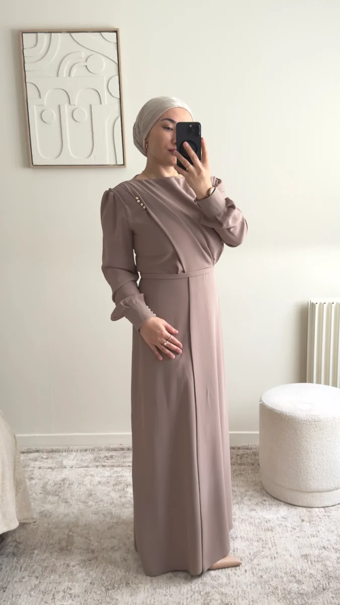 Robe longue creme – Image 3