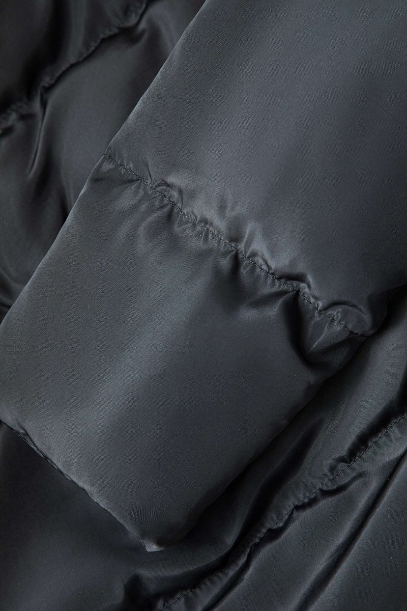 Short Cropped Jacket with High Collar | Futuristic Volume and Urban Audacity – Image 5