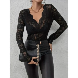 Body en Dentelle Noire | Élégance Intemporelle | Style Raffiné