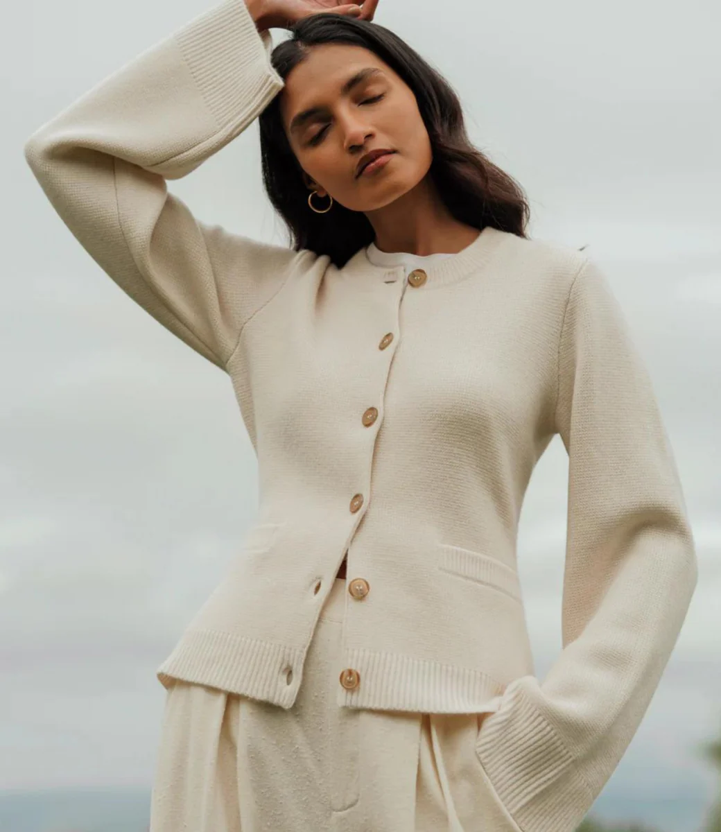 Elise - Cardigan Épuré | Laine Douce | Élégance Naturelle – Image 3