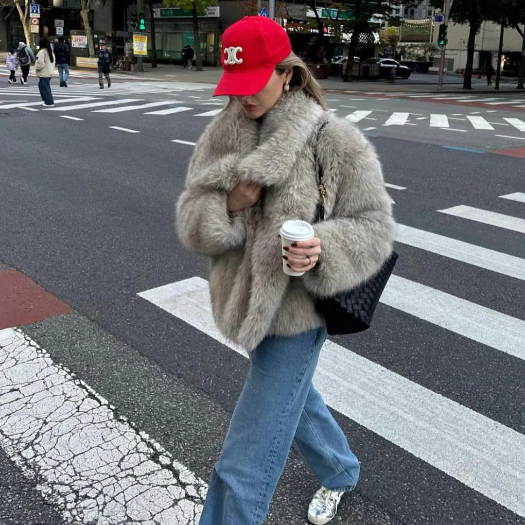 Isabella - Veste en Fausse Fourrure | Luxe & Élégance | Hiver Chic – Image 5