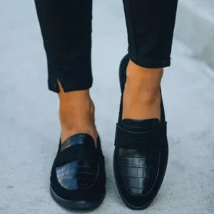 Mocassins Noirs Texturés | Similicuir Crocodile | Élégance Moderne