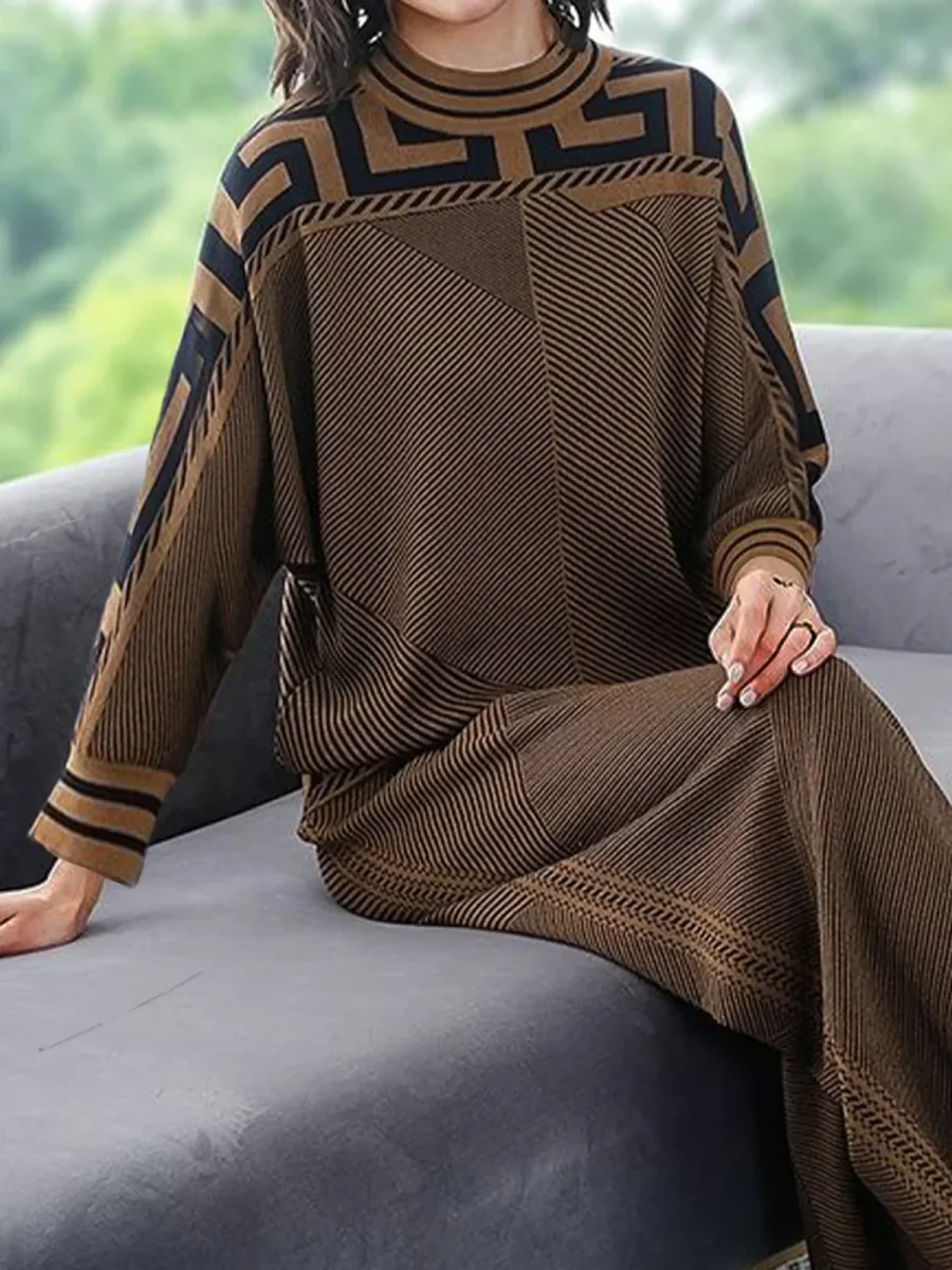 Chic Casual Set | Stretch Jacquard Mesh | Elegant and Comfortable – Image 6