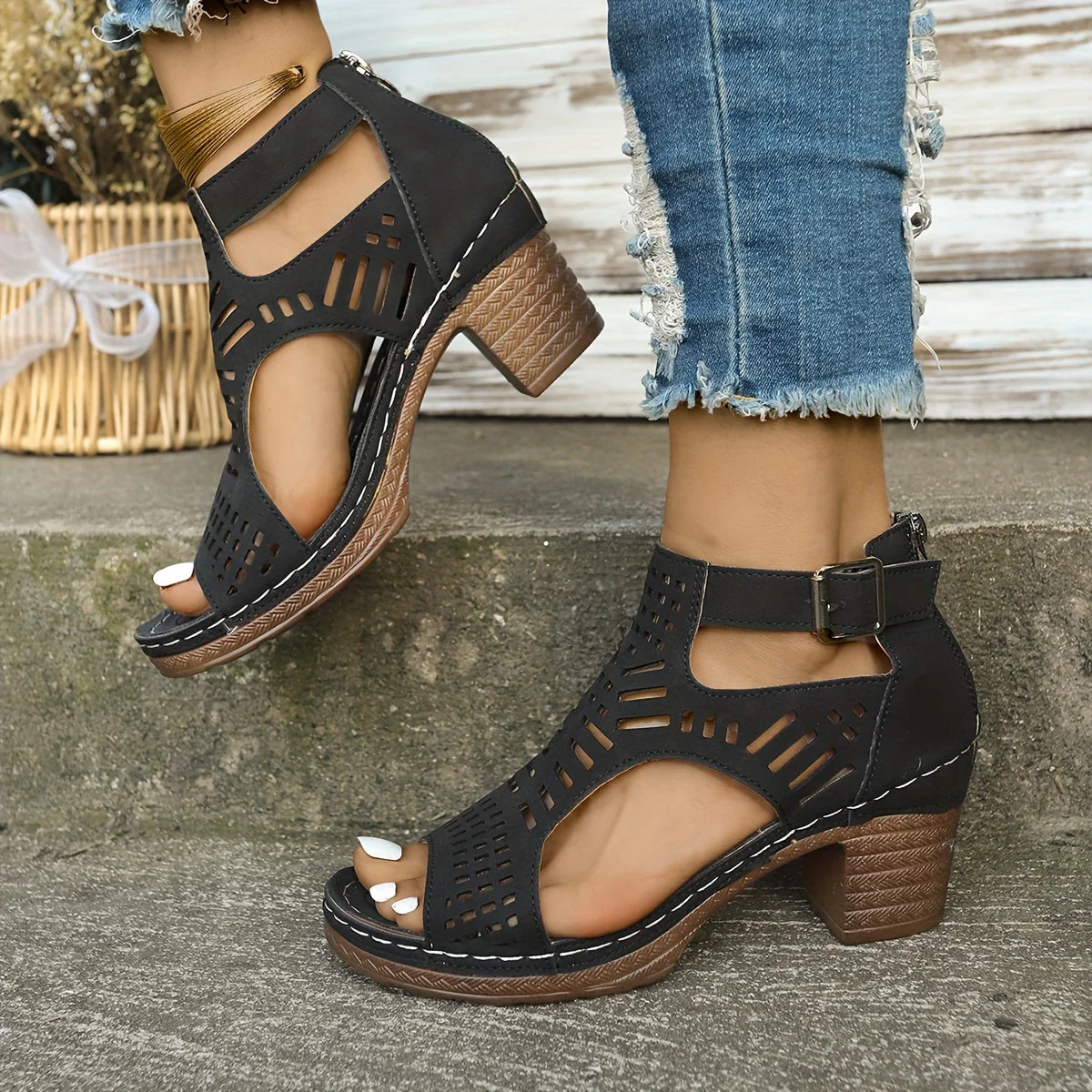 Cut-Out Heeled Sandals | Modern and Airy – Image 6