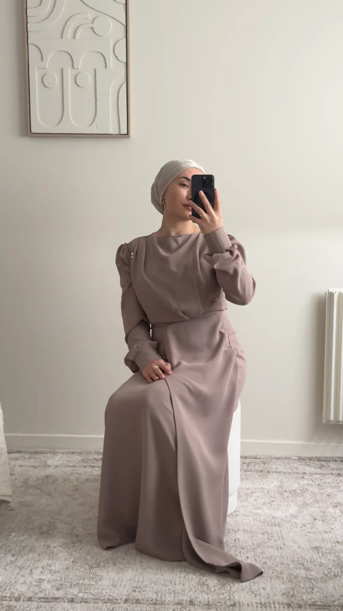 Robe longue creme – Image 4