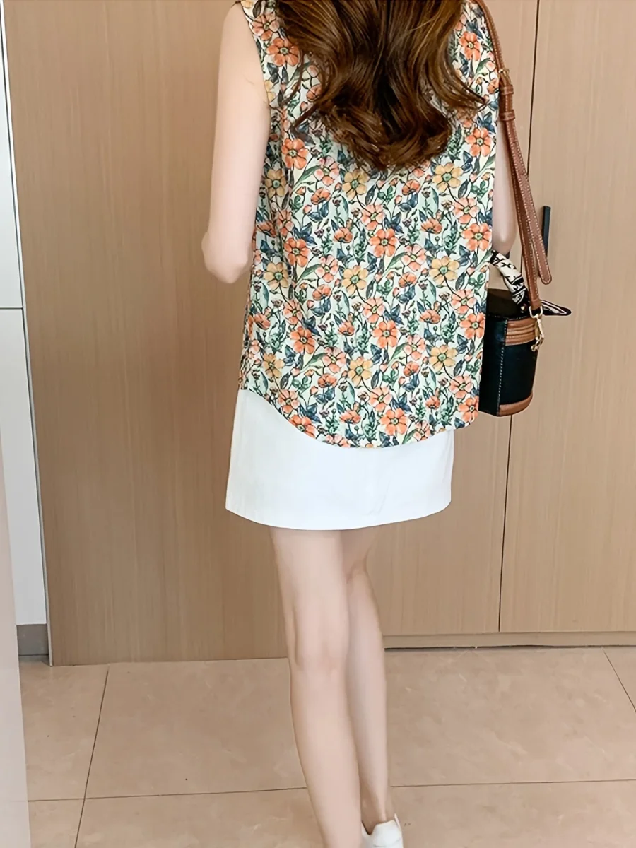 Fleur d'Été | Sleeveless Buttoned Floral Print Top – Image 8