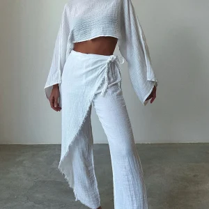 Ensemble Blanc Gaufré | Coton | Crop Top & Pantalon Portefeuille