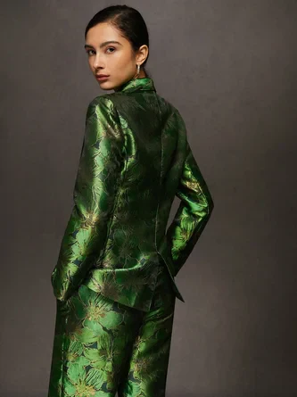 Ensemble Brocart Festif | Tissu Métallisé & Motif Feuillage | Lumineux et Élégant – Image 3