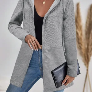 Quilted Hooded Jacket | Sporty and Elegant | Active Comfort