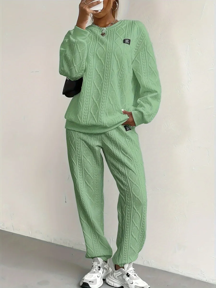 Cocooning Knitted Set White | Comfort and Casual Style – Image 7