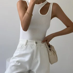 Top Asymétrique Côtelé | Coton | Minimaliste et Moderne