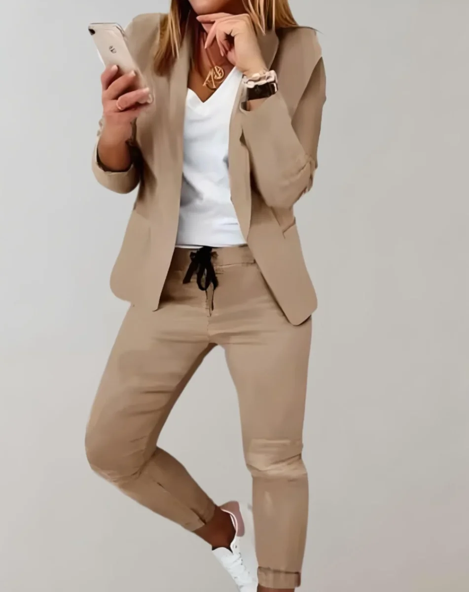 Sandra | Ensemble Blazer et Pantalon en Tweed pour Femmes – Image 4