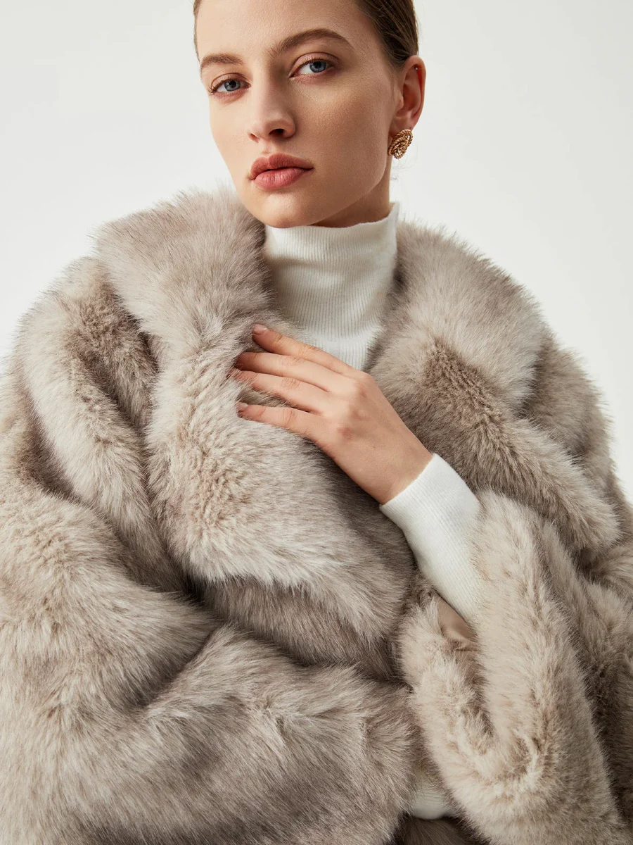 Faux Fur Cape | Pearl Grey | Glamorous and Wrap-around – Image 5