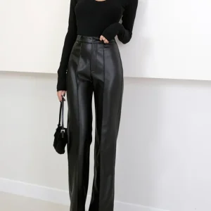 High-waisted pants in imitation leather | Structure et Audace