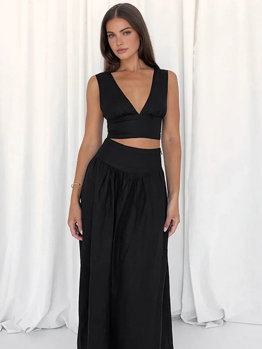 Robe Longue Noire | Découpes | Élégante et Moderne – Image 6