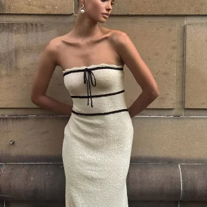 Robe Longue Bustier | Crème & Noir | Minimalisme Élégant