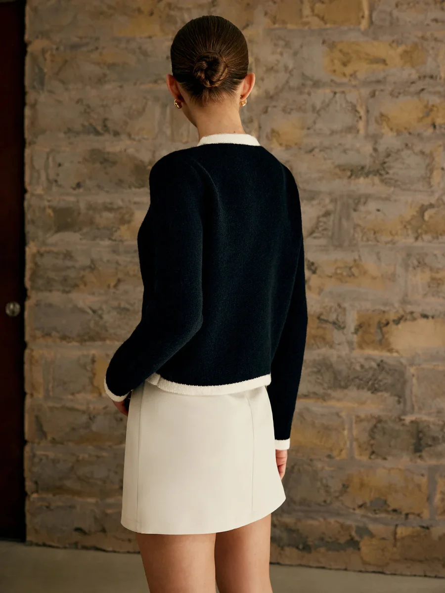 Black Contrast Cardigan | Short Cut | Gold Buttons – Image 5