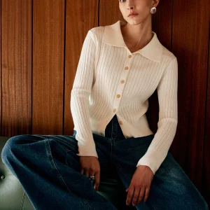 Cardigan Côtelé à Col Chemise | Ajusté et Élégant | Style Rétro Moderne