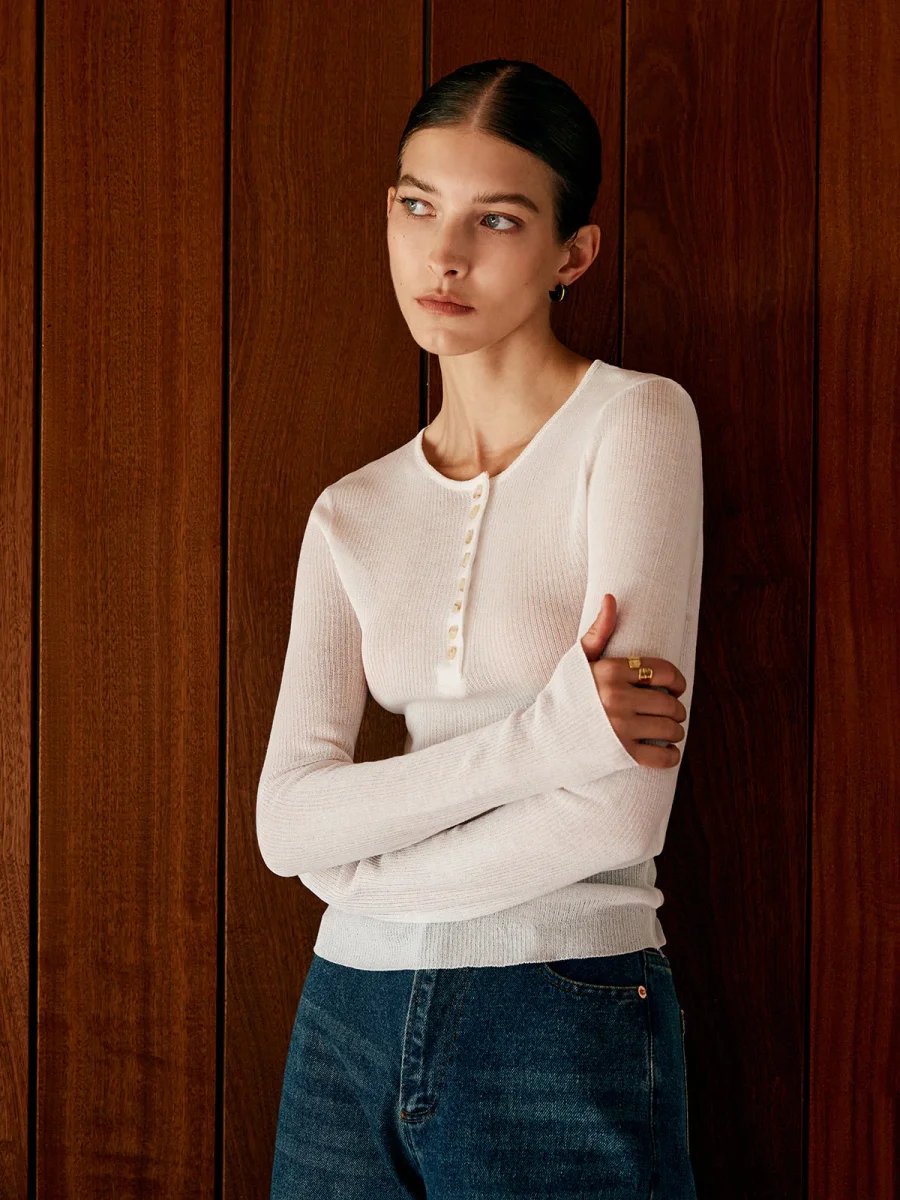 Haut Côtelé à Boutons | Manches Longues | Élégance Minimaliste – Image 5