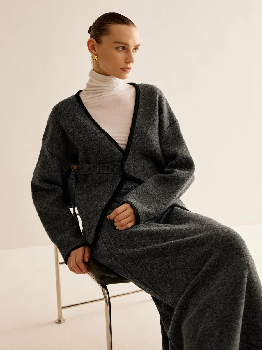 Ensemble Maille Gris Anthracite | Cardigan Cache-Cœur & Jupe Longue | Chic Minimaliste – Image 2