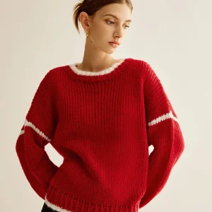 Red Mesh Sweater | Contrasted Finishes | Warm & Casual