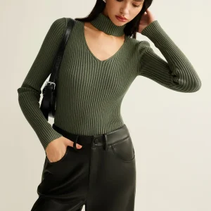 Top Côtelé à Col Choker | Manches Longues | Style Tendance & Ajusté