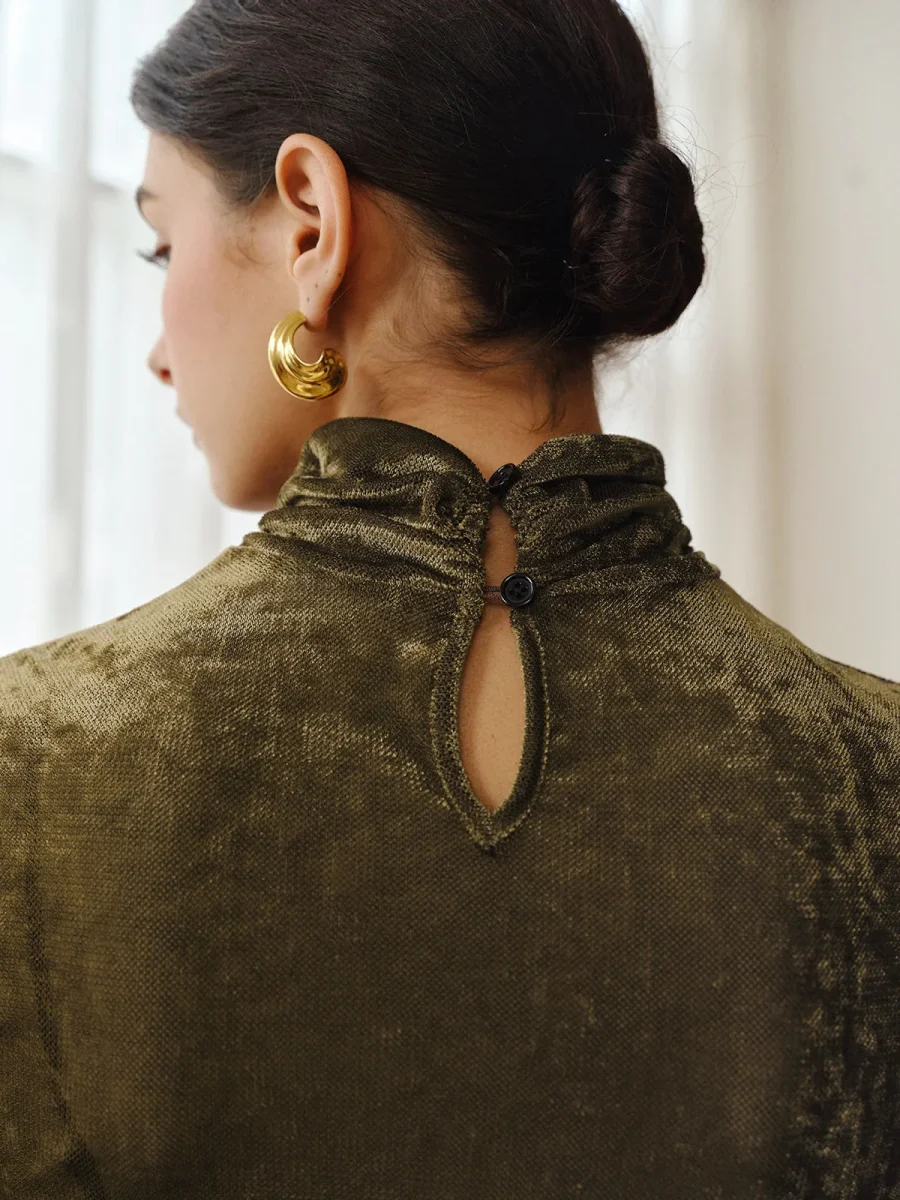 Top Velours Col Roulé | Cotton | Elegant, Soft and Structured – Image 6