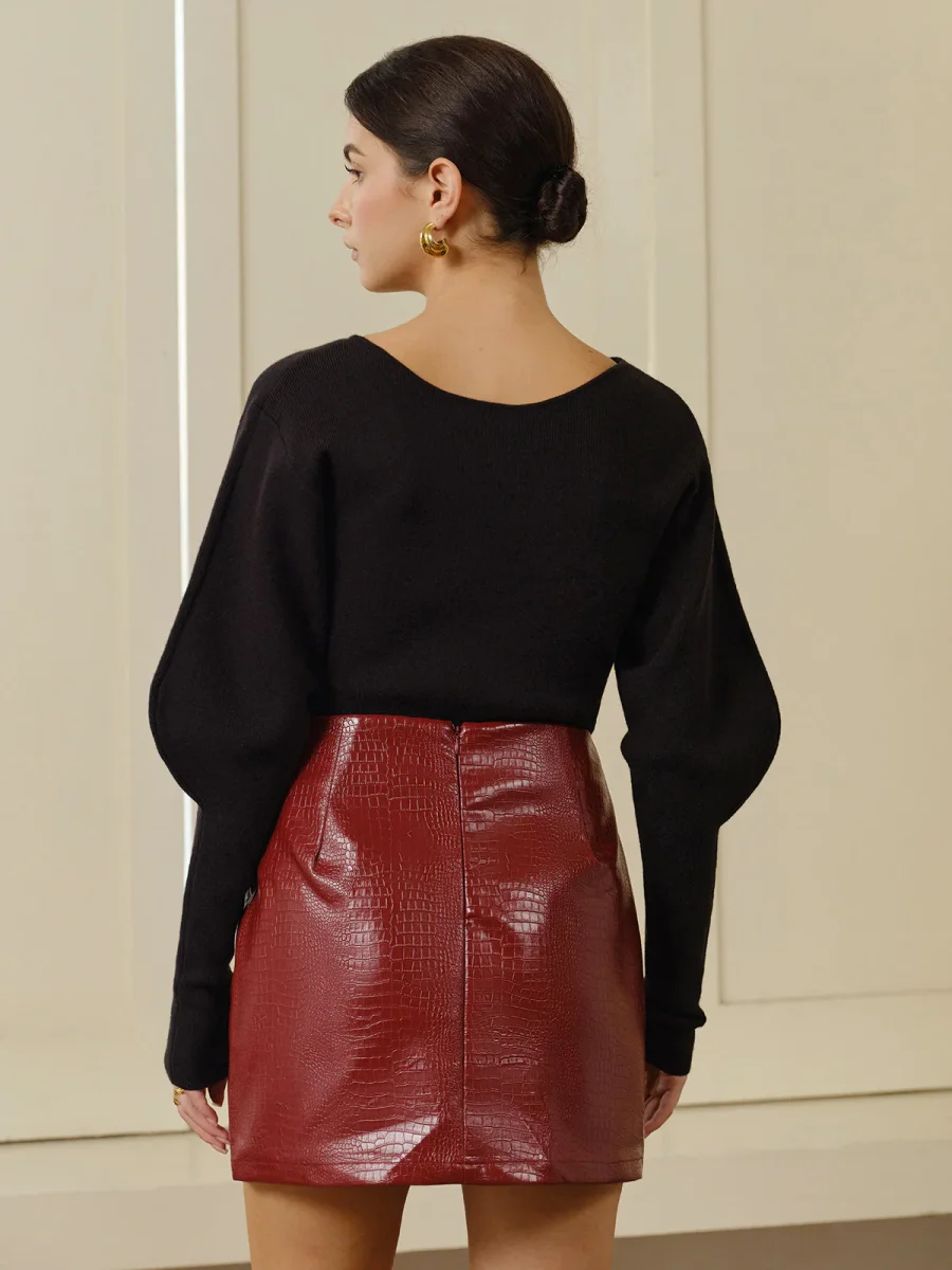 Top Noir Boutons Argentés | Manches Bouffantes | Élégance Contemporaine – Image 6