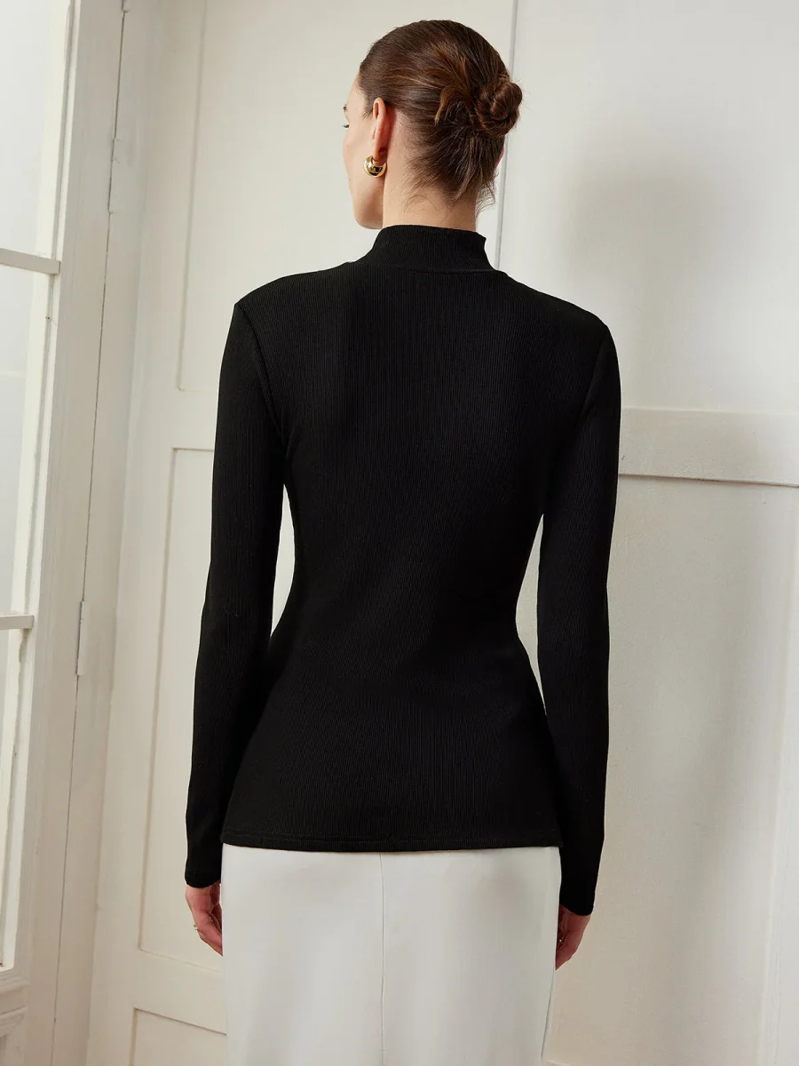 Top Black | Asymmetrical Buttoning | Structured Elegance – Image 7