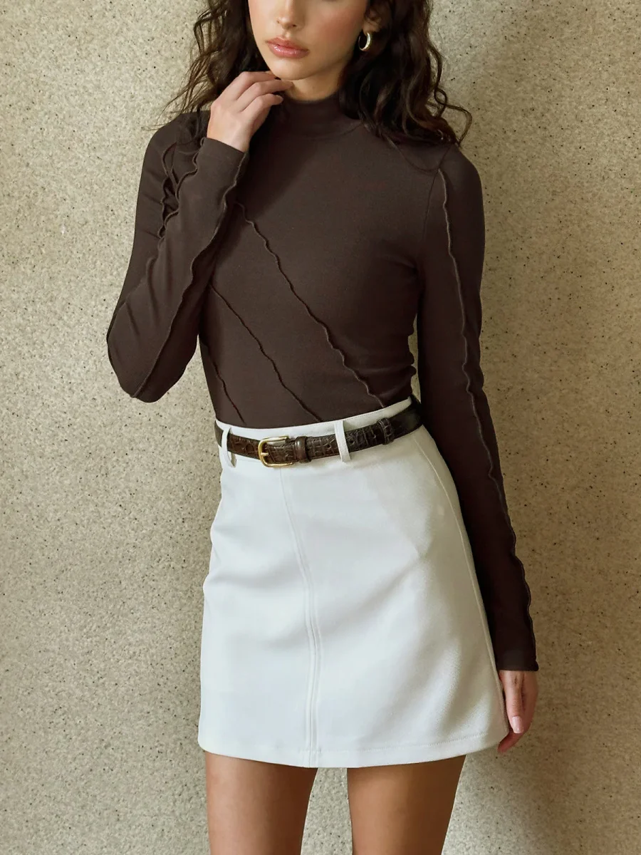 Top Chocolat | Coutures Apparentes | Coupe Asymétrique Moderne – Image 9