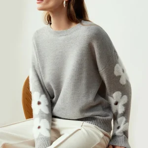 Grey Flowered Sweater | Oversize Cut | Soft Fantasy Knit
