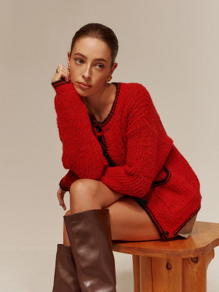 Cardigan Bouclé | Rouge & Noir | Style Parisien et Élégance Texturée – Image 6