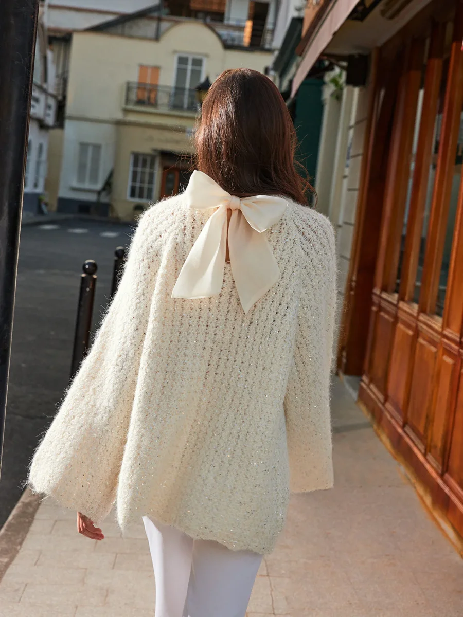 Pull Long Écru avec Nœud | Maille Douce & Scintillante | Élégance d’Hiver – Image 4