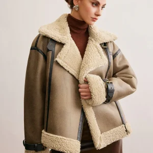 Sherpa Aviator Jacket | Beige & Black | Cozy and Trendy