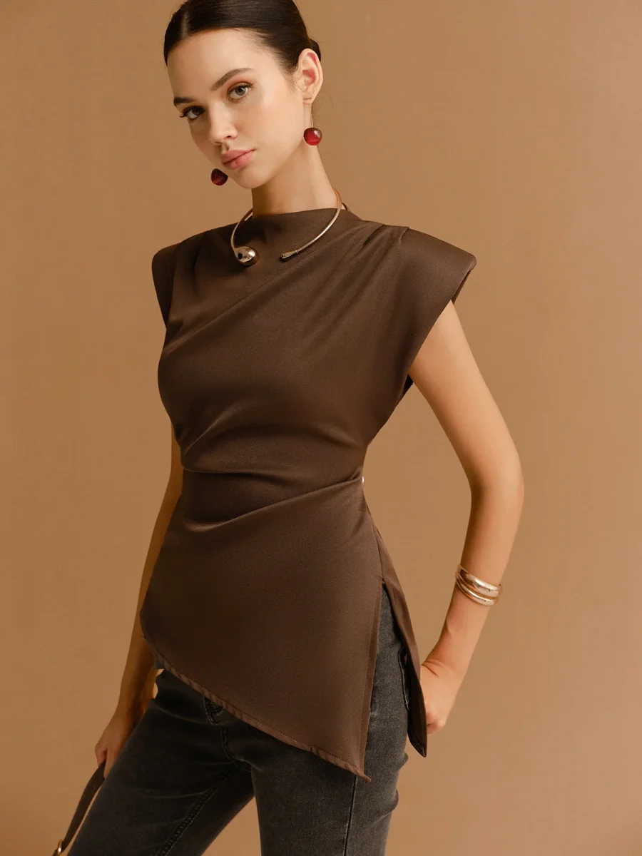 Top Chocolat | Structured Cut & Asymmetrical Bottom | Architectural Elegance – Image 3