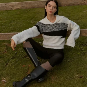 Pull Douillet Noir & Blanc | Maille Pelucheuse | Look Campagne Chic