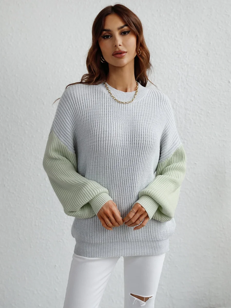 Two-tone knitted sweater | Comfort and Style – Image 6
