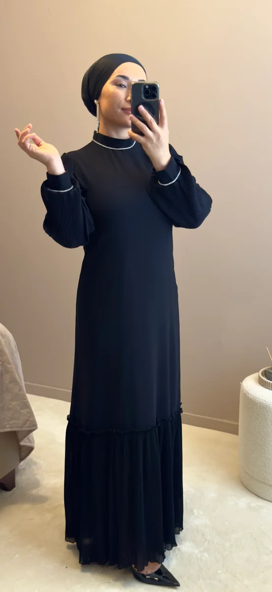ROBE HIJAB NOIR -SIYAH KREP ELBISE – Image 2