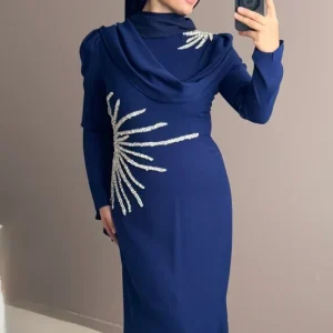 ROBE DE GALA A UNE EPAULE AVEC CAPE