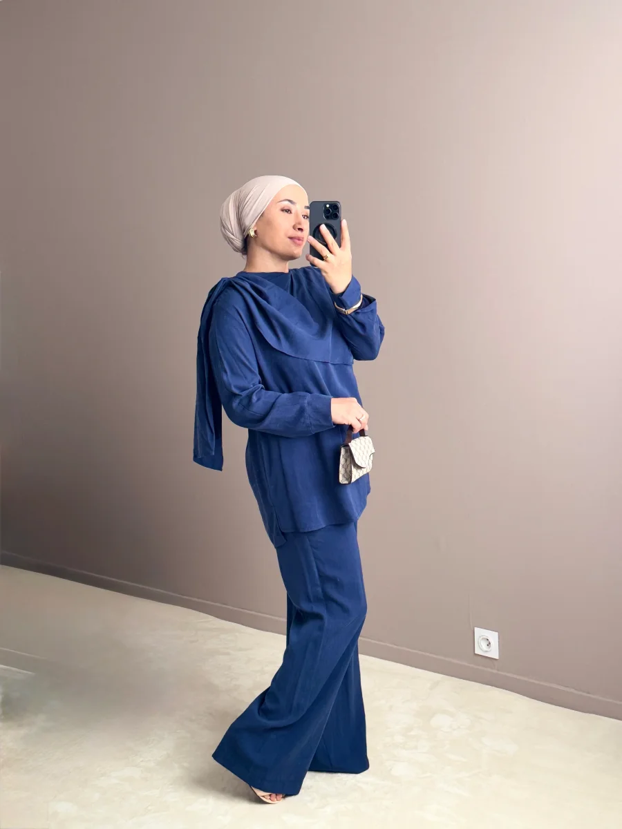 ENSEMBLE AVE CAPE A L'EPAULE – Image 4