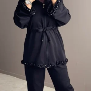 SET DE SURVETEMENT AVEC DES PERLES