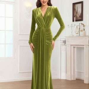 Mère De Mariée En Velours À Royale Gaine Col V Manches Longues Longueur Au Sol Elsinore