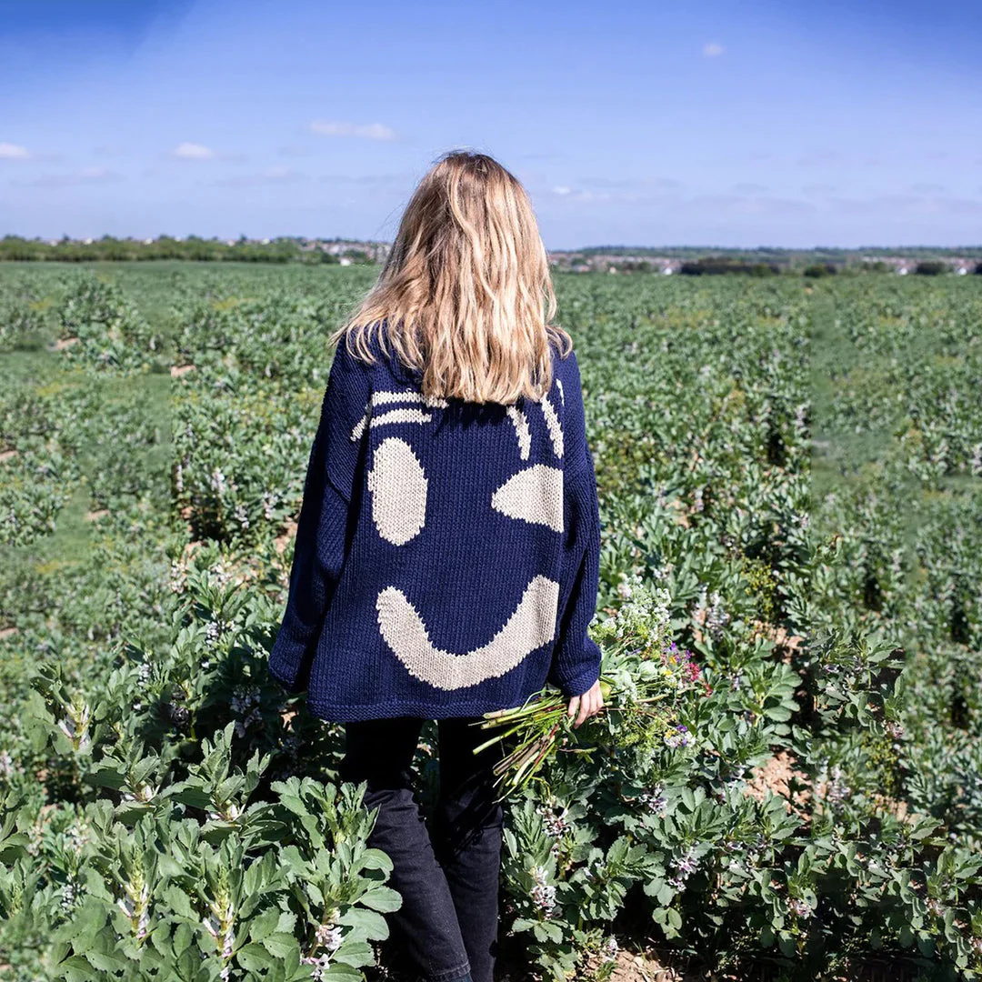 Pull Tricoté Bleu Marine | Acrylique | Motif Smiley & Coupe Oversize – Image 2