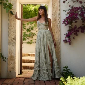 Romantic Maxi Dress | Airy ruffles and Poetic print