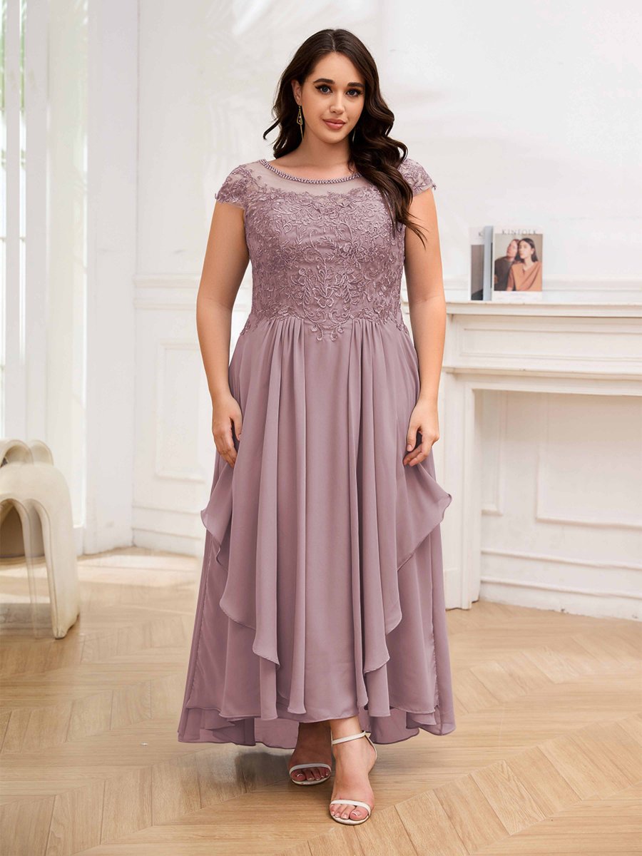 Robes Mère De La Mariée Grande Taille En Dentelle À Col Bateau Volants Shelby