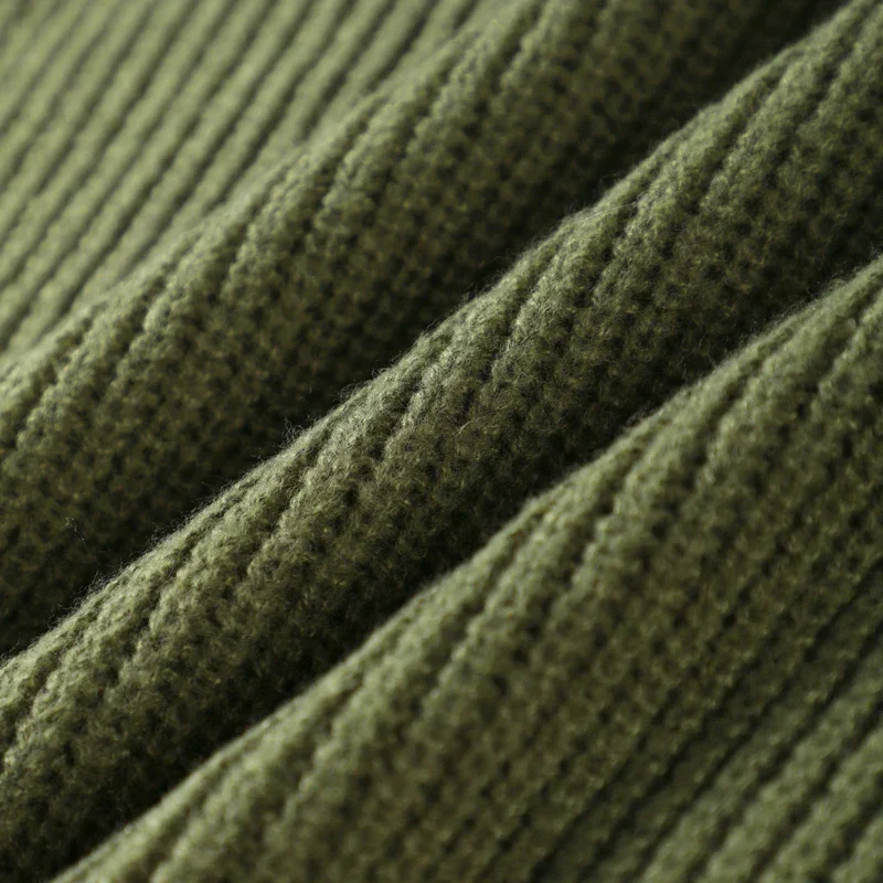 Contrast Knitwear | Oversized Sweater with Embroidered Details – Image 5