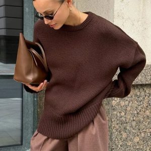Épure Chic | Fine Knit Oversized Crewneck Sweater