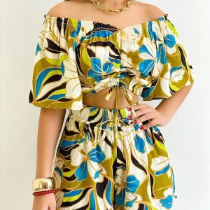 Bare Shoulders Floral Print Top | Summer Freshness and Charm